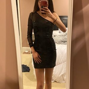 One shoulder bodycon dress